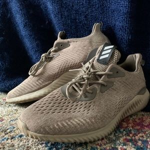 Alpha bounce Adidas